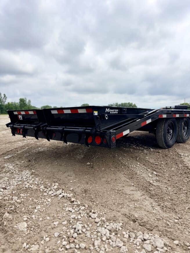 2027 PJ Trailers F8242 - Image 12