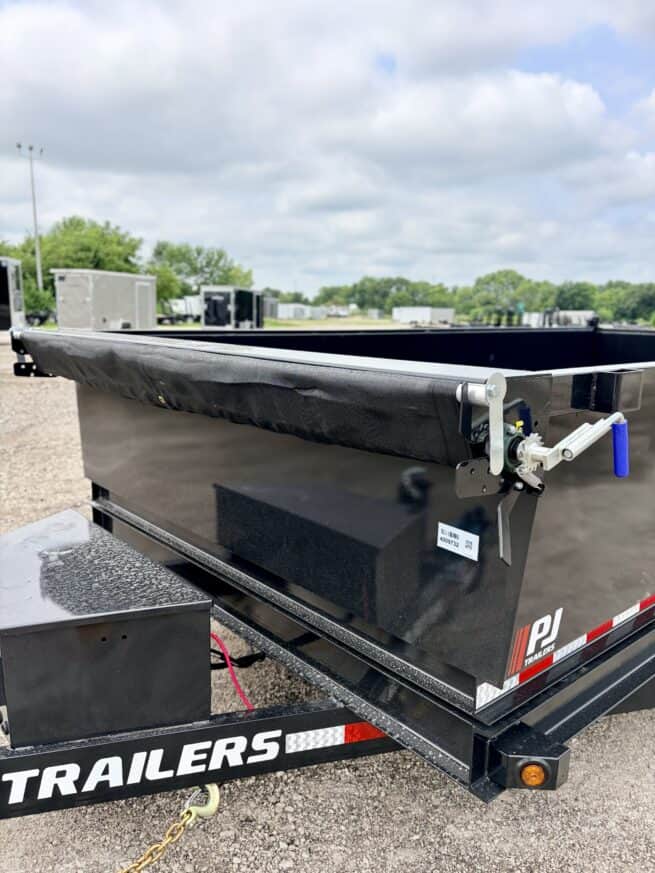 2027 PJ Trailers D7142 - Image 5