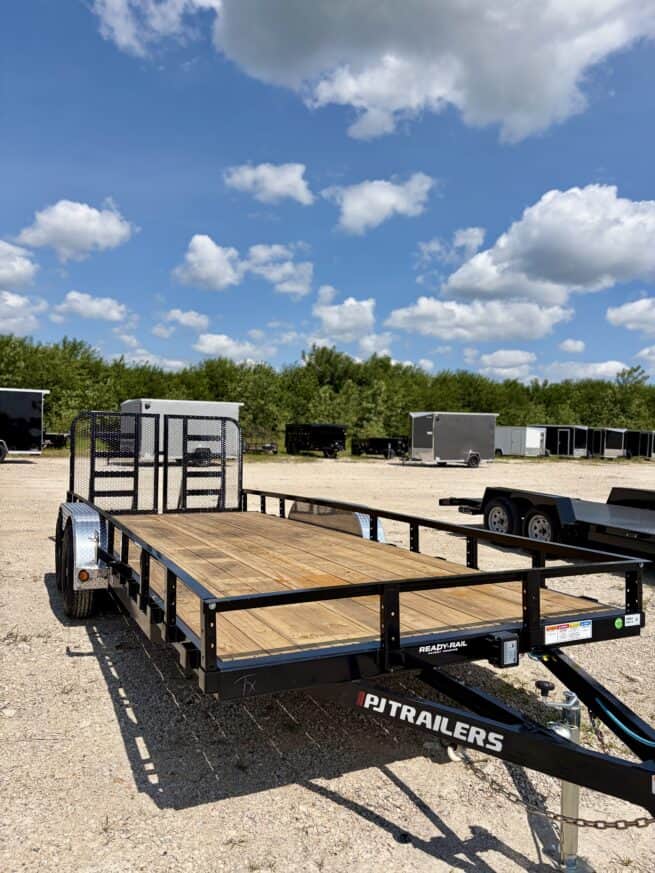 2027 PJ Trailers UL202