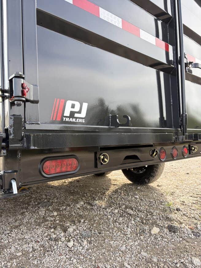 2027 PJ Trailers DT1142 - Image 10